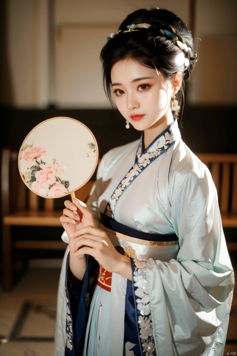 1girl,tuanshan,traditional attire,hanfu,holds a fan,upper body,, masterpiece,best quality,very aesthetic,absurdres,holdding a fan