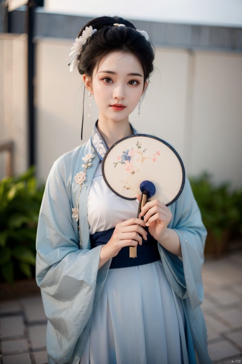 1girl,tuanshan,blue traditional attire,hanfu,holds a fan,upper body,, masterpiece,best quality,very aesthetic,absurdres,