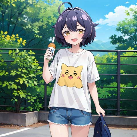  masterpiece, best quality,1girl,魔法枫糖, solo, looking at viewer, smile, short hair, open mouth, bangs, shirt, holding, standing, yellow eyes, white shirt, ahoge, short sleeves, :d, shorts, blue shorts, yellow shirt,