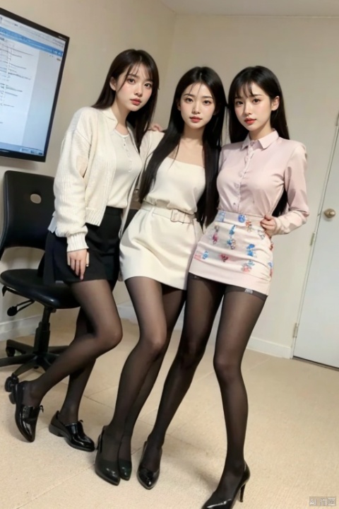  3girl,8k,,,long legs, ,Monitoring Room,
,sexfriend, office uniform,,
,short skirt,
full_body,dutch angle,
fucked,naked,nudity,censoring,
panicking, blackpantyhose,print legwear