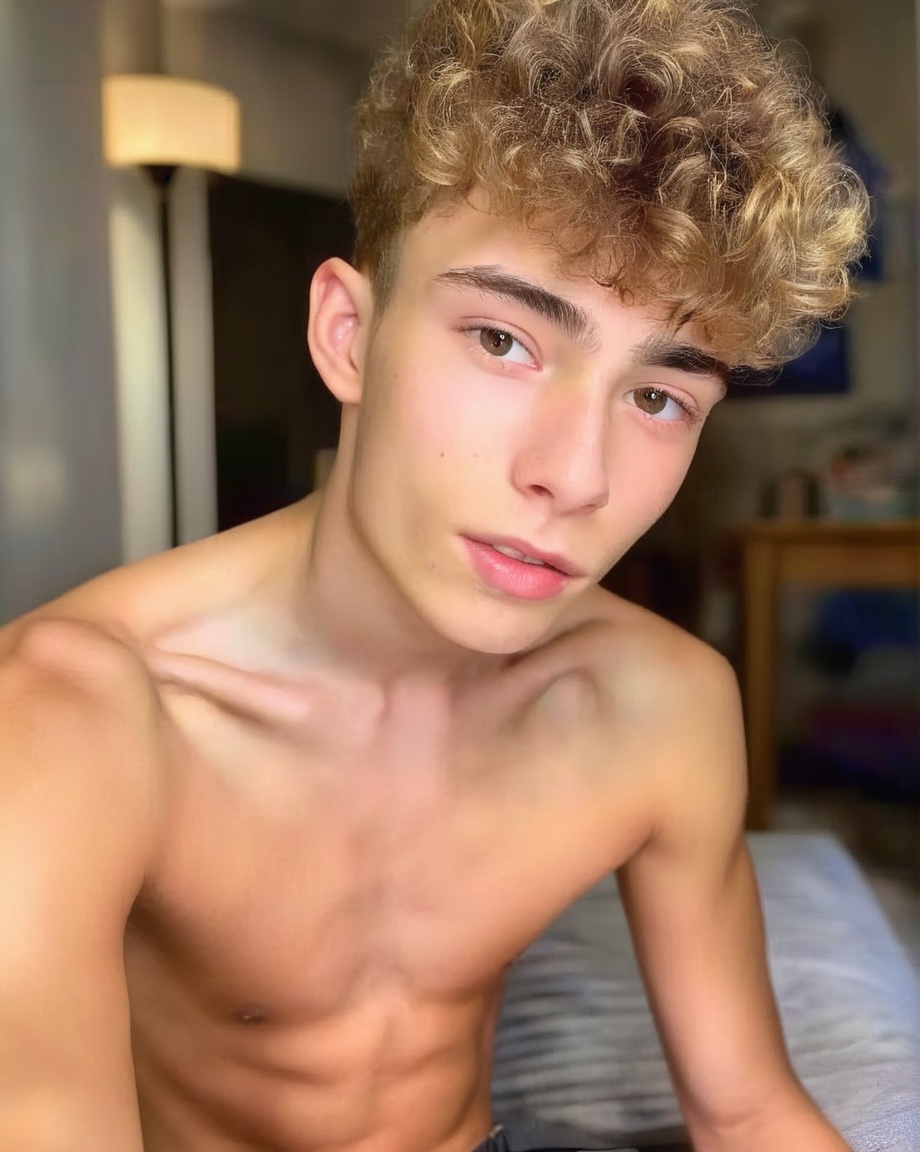 romeo_twink,  a cute ****,  shirtless on Tensor.Art