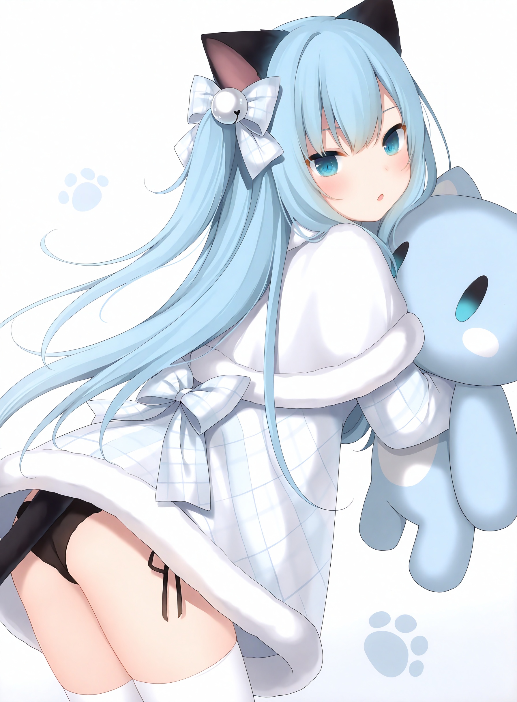 slit_pupils,amashiro natsuki, hair bobble, CHARACTERS-nekohashizuku, 1girl, solo, thighhighs, bow, animal ears, blue hair, long hair, cat ears, white thighhighs, blue eyes, side-tie panties, fur trim, stuffed toy, looking at viewer, hair bow, capelet, dress, parted lips, bell, stuffed animal, fur-trimmed capelet, blush, very long hair, cat tail, white capelet, tail, underwear, panties, plaid bow, gradient background, hair ornament, white background, cat girl, hair between eyes, white bow, long sleeves, leaning forward, white dress, hugging object, stuffed cat, plaid, jingle bell, one side up, two side up, blue bow, fur-trimmed dress, cowboy shot, black panties, :o, looking back,masterpiece, best quality, newest, highres, absurdres, newest,