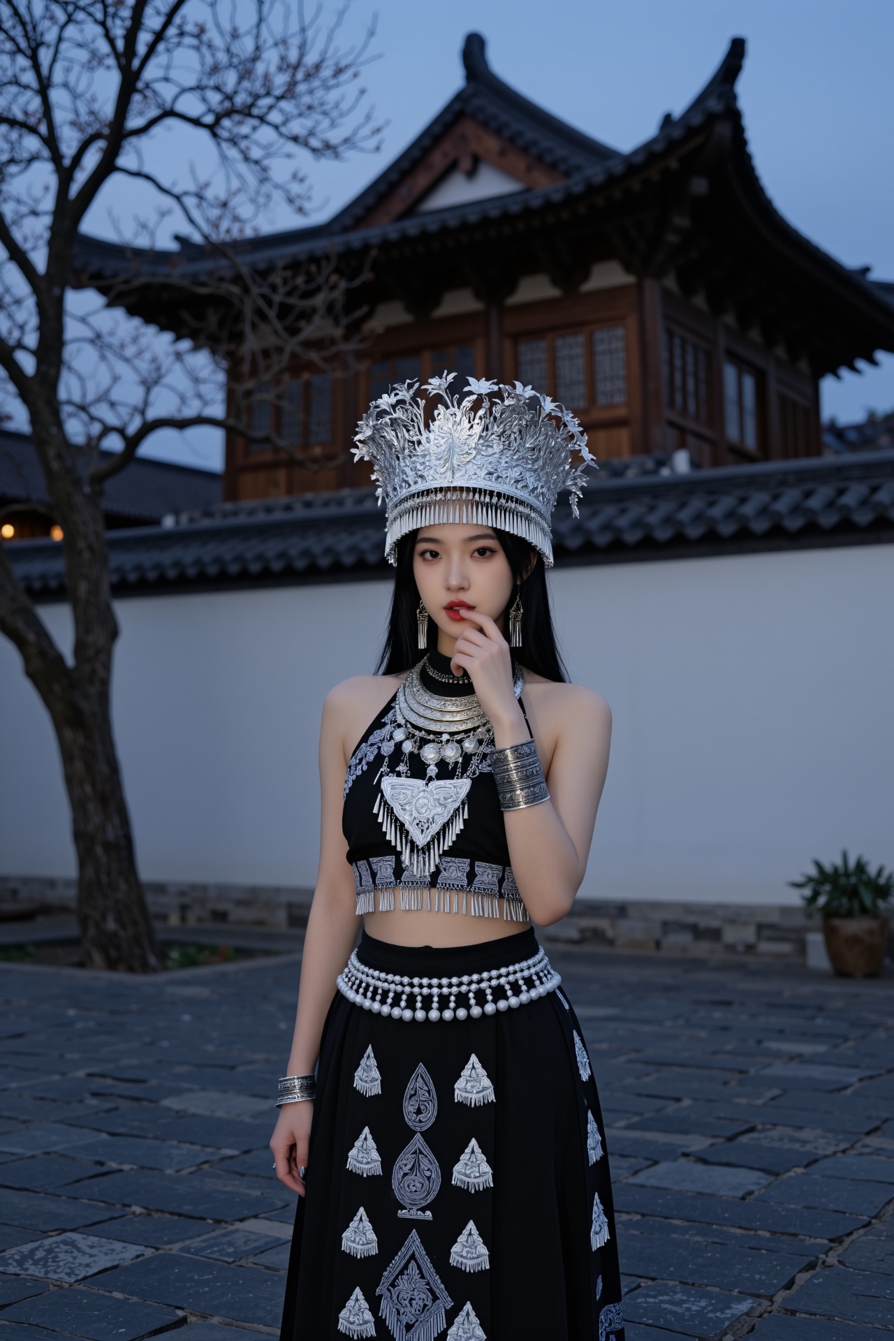 主体：清秀东亚年轻少女,  乌黑发丝藏于银冠内,  精致淡妆 on Tensor.Art