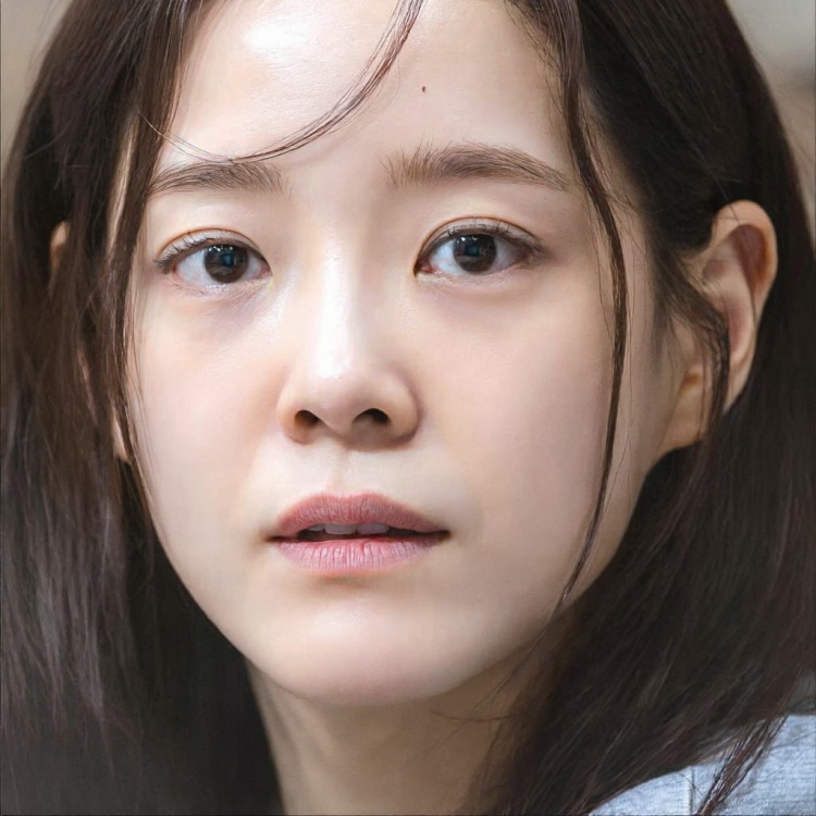 Sejeong by Syler on Tensor.Art