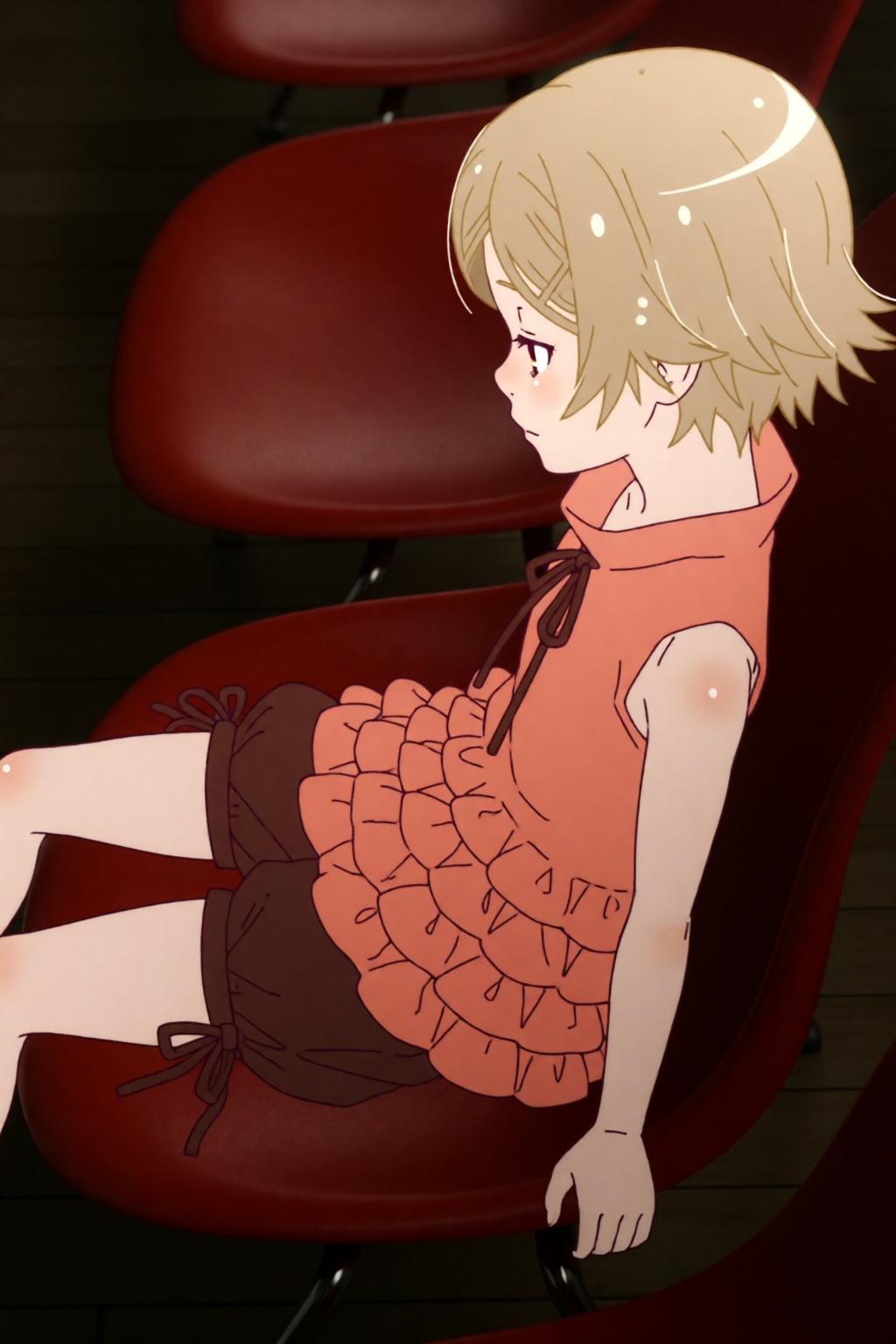 Vintrolek,  an 8 years old girl with short blonde hair and orange eyes,  is depicted in a high-angle medium shot on Tensor...