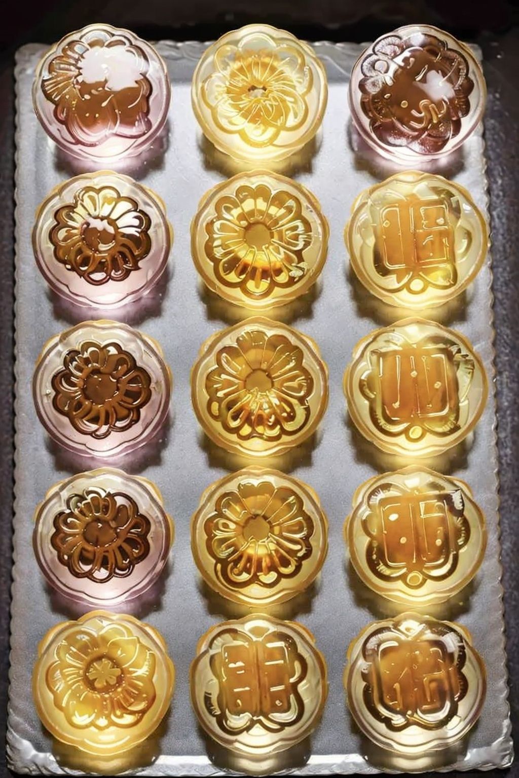 Many,transparent, mooncake,food,Moon Cake, A standard Mooncake display, sits in the center of the frame, high contrast, （Transparent）, depth of field, ray tracing, UHD, high details, best quality, 16k,