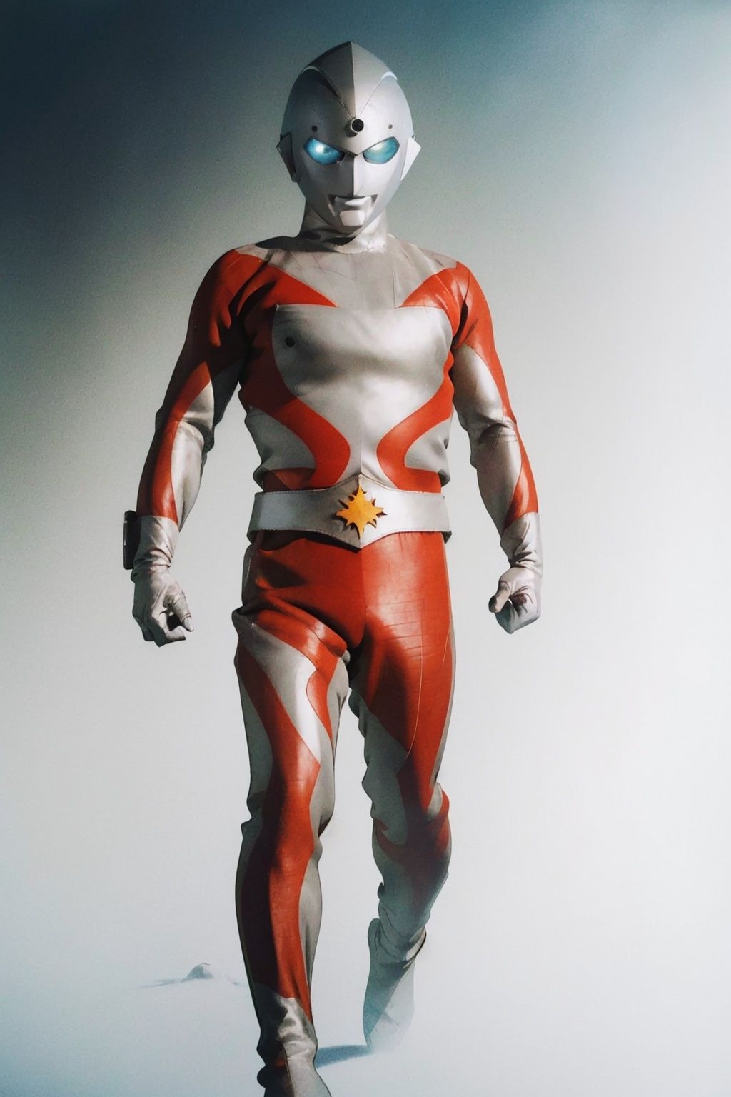 (masterpiece:1.3), (the best quality:1.2), (super fine illustrations:1.2), (Masterpiece), high quality, high detail,((white background:1.2)), looking at viewer, (SOLO:1.4),outline,,simple background, bodysuit,boots, armor, gloves,helmet,bodysuit