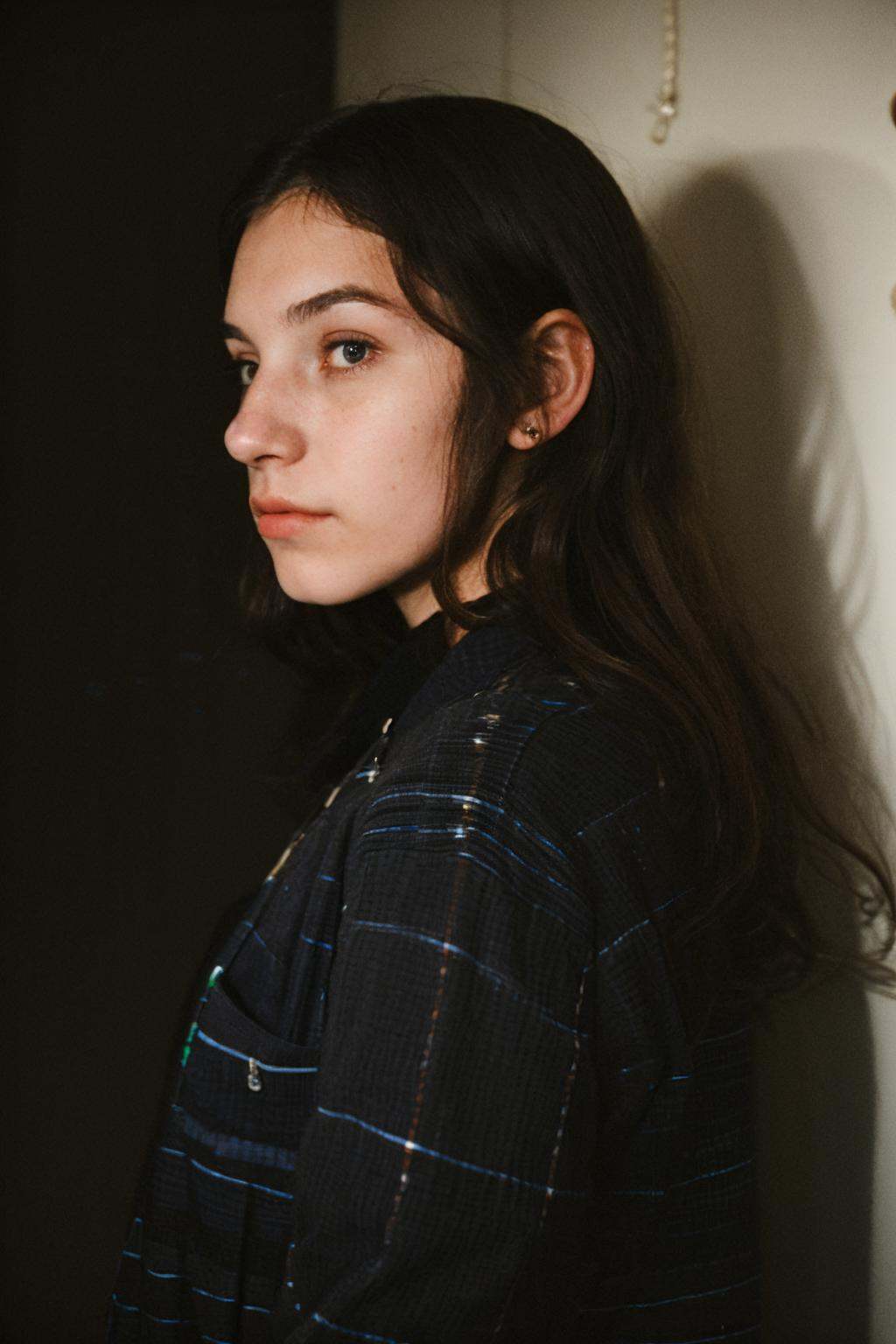 front shot,  portrait photo of a 25 yo american woman, on Tensor.Art