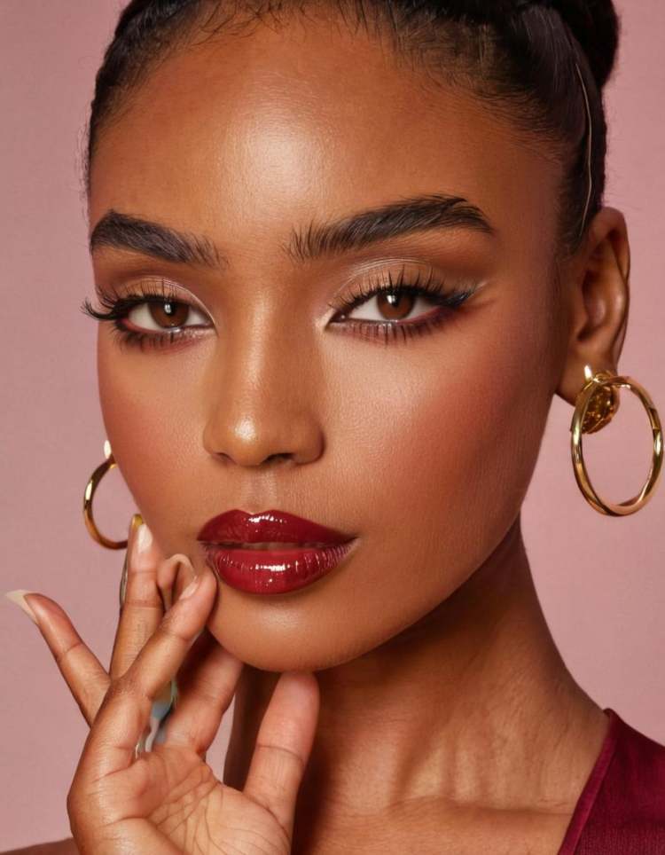 Modern Makeup XL by FutureFlix on Tensor.Art