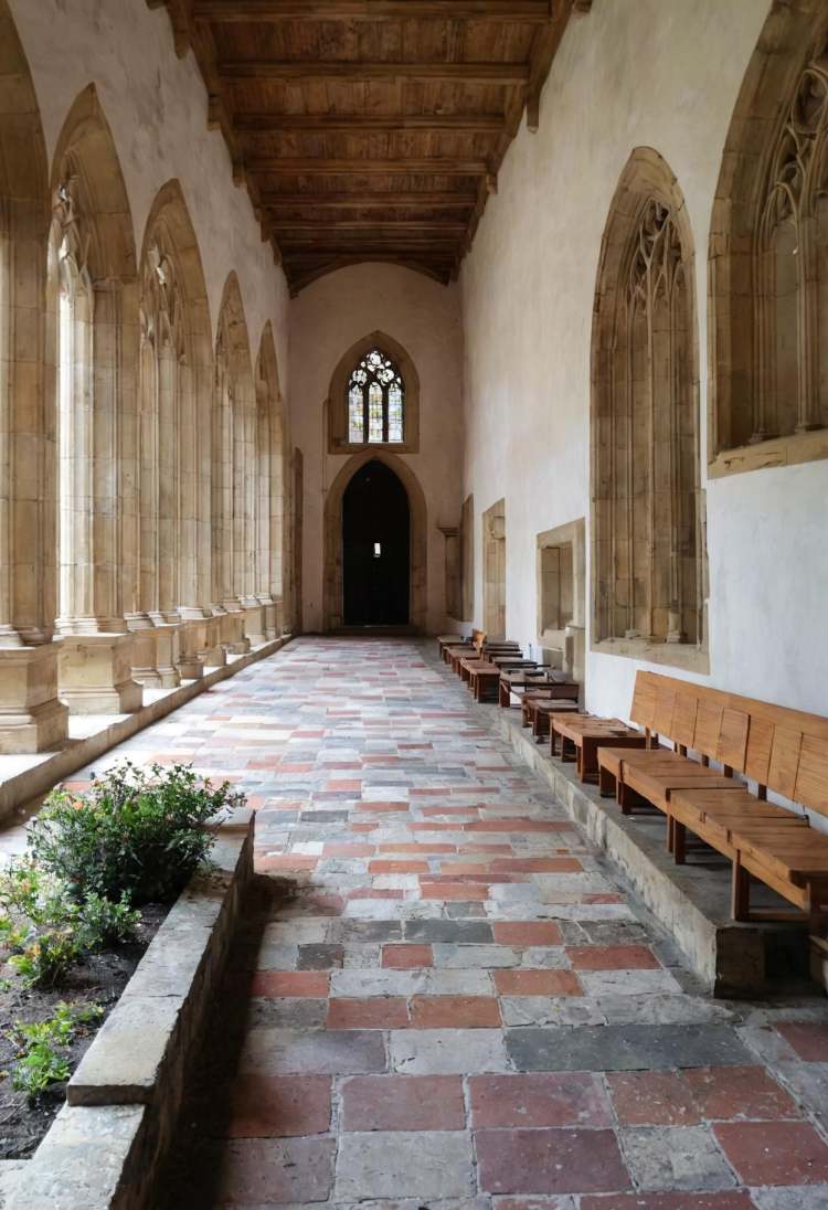 DonM - Augustiner Monastry [基础模型XL] by DonMischo on Tensor.Art