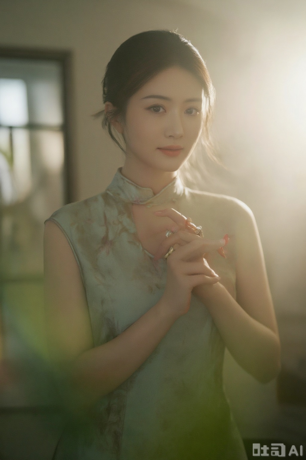 A Oriental woman, Elegant,Portrait.cheongsam,blurred.plns,xzs,Tyndall effect,Tyndall effect light