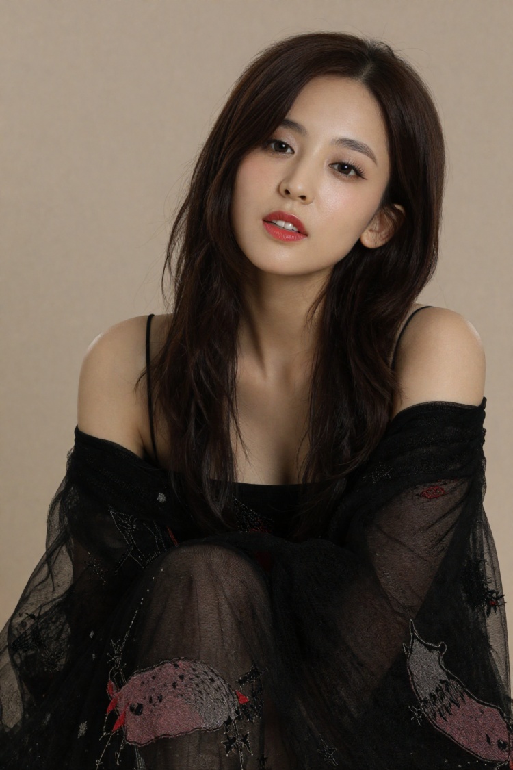 Z 女星 by SUNSHINE on Tensor.Art