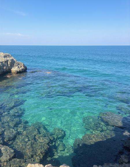 br12ght Photo of a beautiful bay in Italy. on Tensor.Art